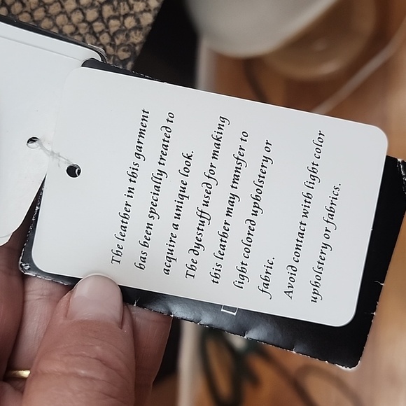 Doncaster collection 100% leather moto jacket. Size 8 - Picture 9 of 12